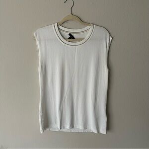 Escada Crewneck Tank Top on White Size L